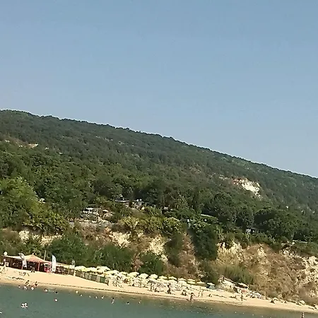 Vendégház Villa Golden Sands 2*